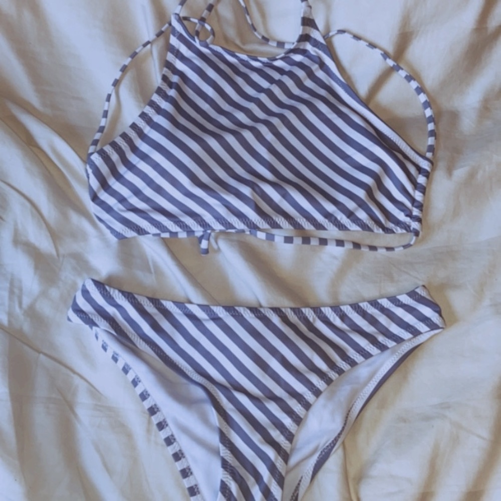 Cupshe Swim Gray & White Striped Bikini S Small